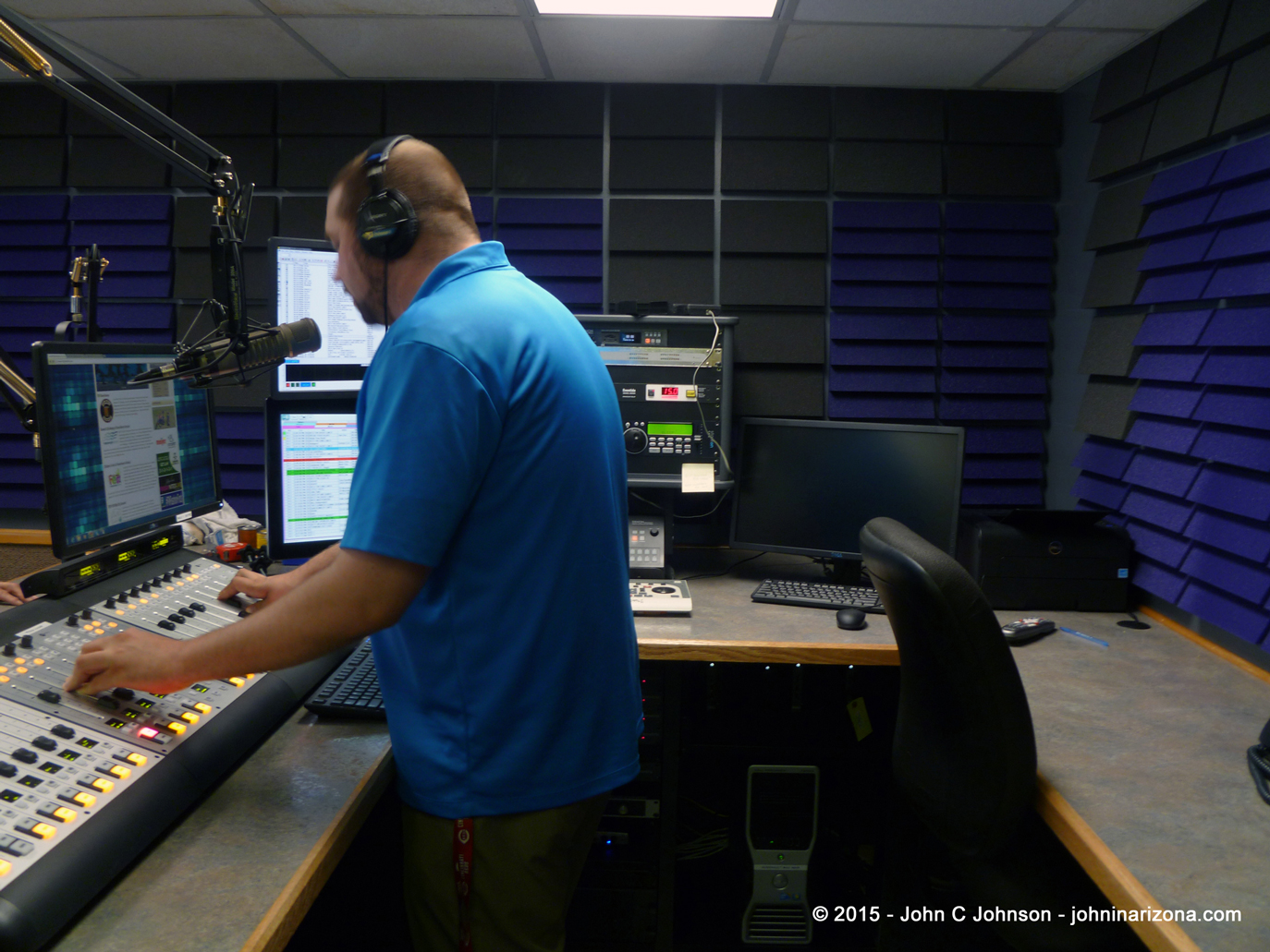 WAJI FM Radio Fort Wayne, Indiana