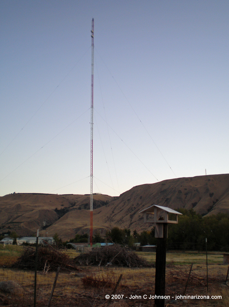 KZNW Radio 1340 Wenatchee tower
