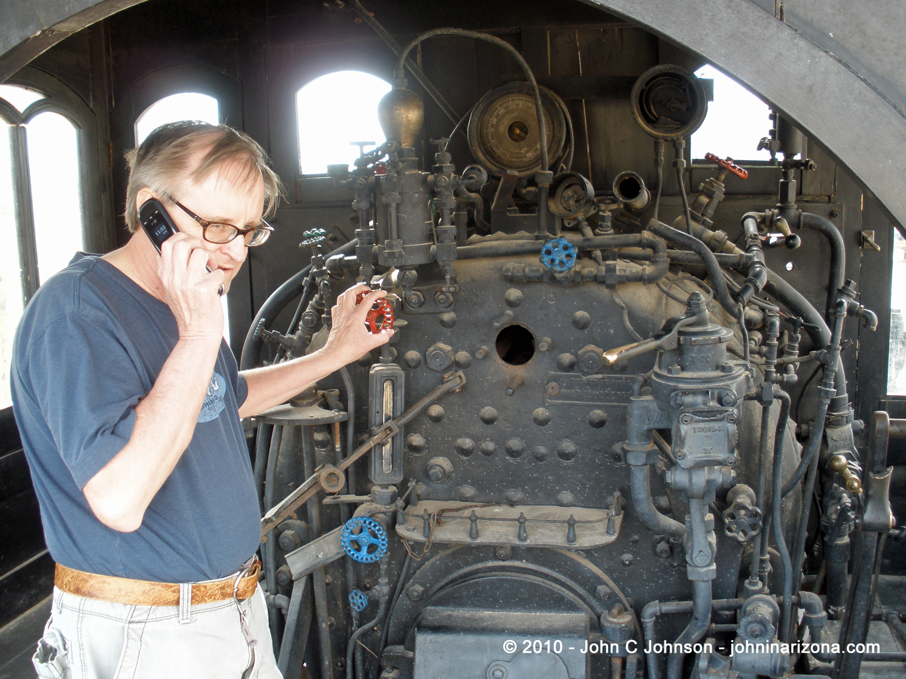 John Johnson - johninarizona - on the phone